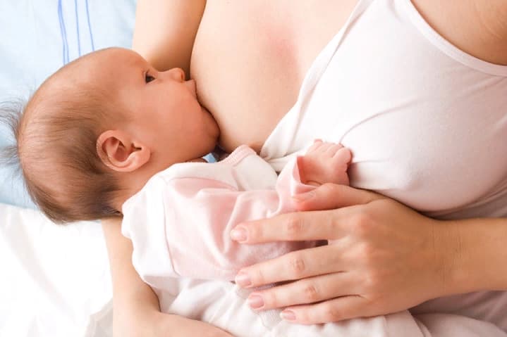Преимущества грудного вскармливания для матери и ребёнка